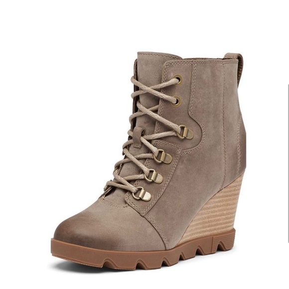 New SOREL Women's Joan Uptown Lace Bootie — Waterproof Leather Wedge Boots Khaki - Picture 2 of 4